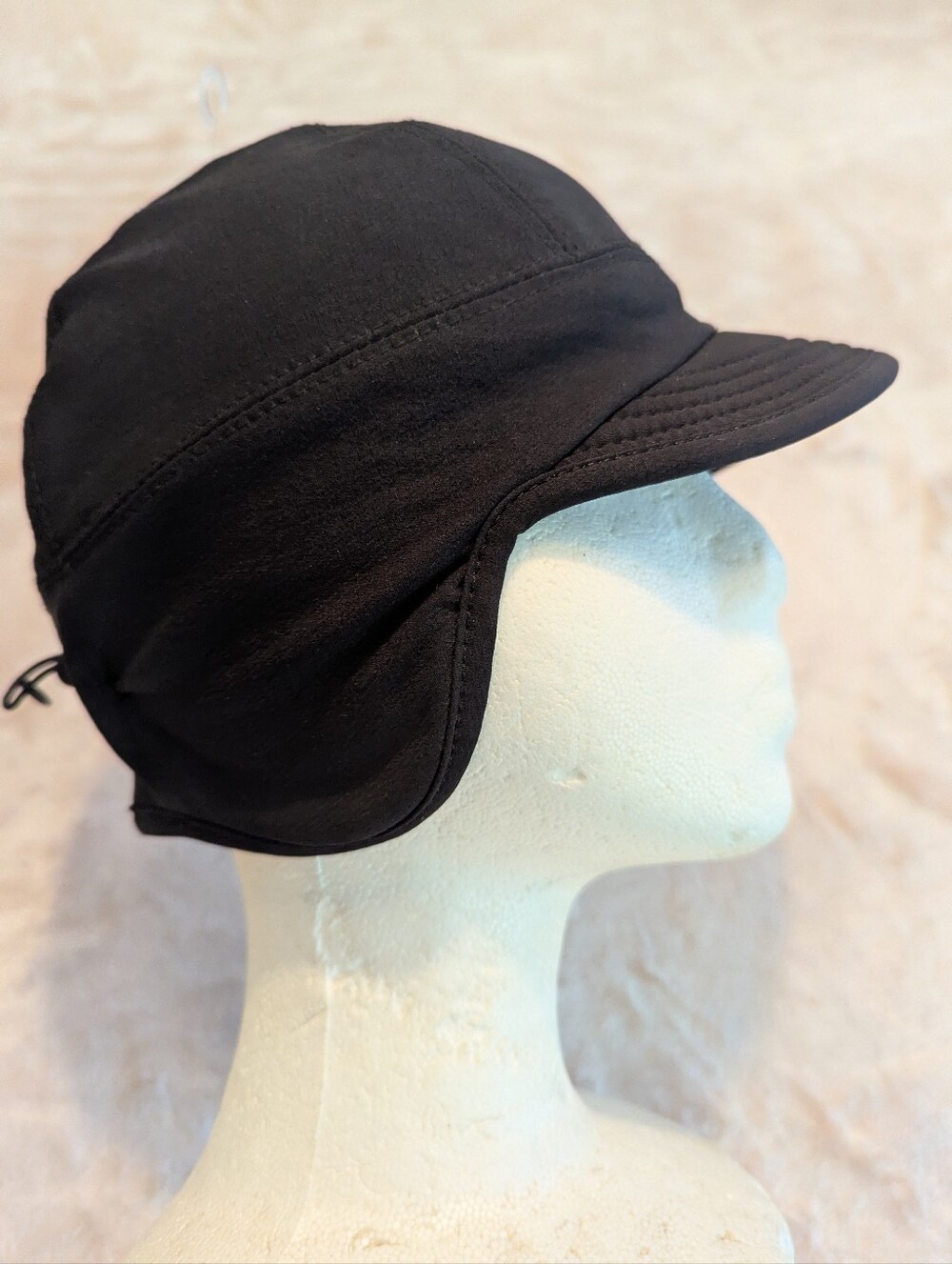 REI Co-Op Primaloft Insulated Hat Fleece Lined Weatherproof Waterproof Black NEW
